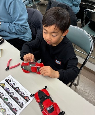 『親子ミニ四駆工作教室』開催！（2/8）