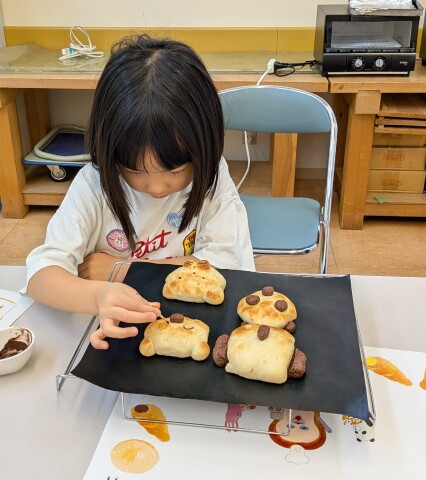 特別講座【『パンどろぼう』のレシピでパンを作ろう！！】が無事終了いたしました。