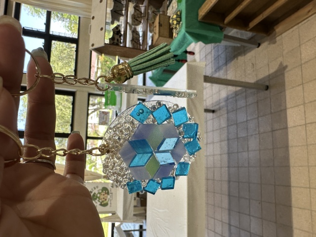 【世界にひとつだけ！トルコガラスのキーホルダー作り】