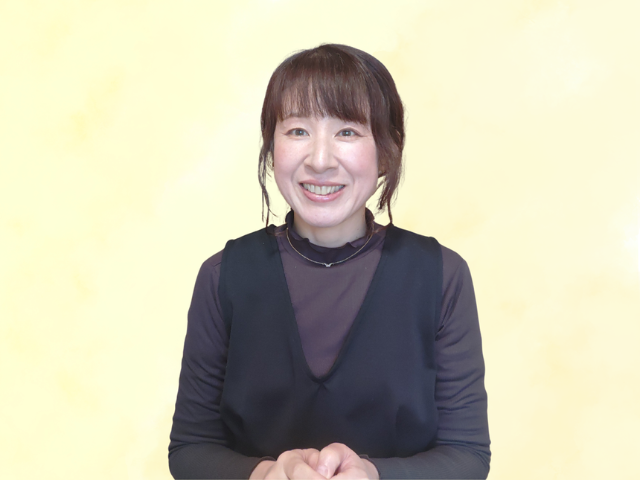 ちょっと気になる「占い」の世界、のぞいてみませんか？