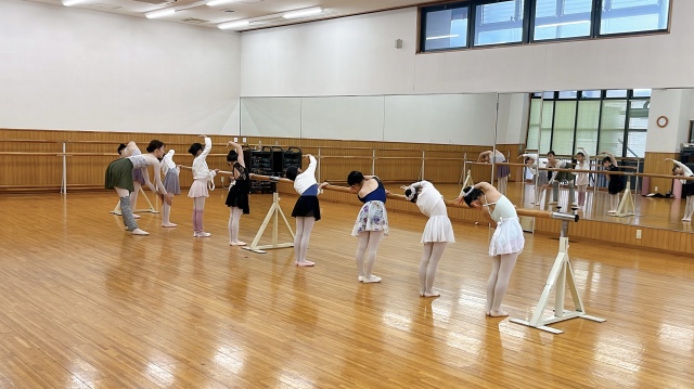 【NEW】たのしく学べる♪こどもバレエ