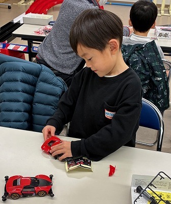 『親子ミニ四駆工作教室』開催！（2/8）