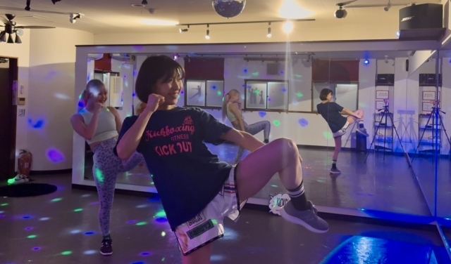 今回は暗闇KICKOUTのご案内です。