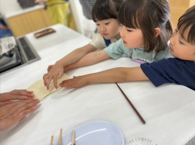 【日々のパン】みんなで食べよう！ハートのシュガーバター