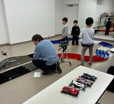 『親子ミニ四駆工作教室』開催！（2/8）
