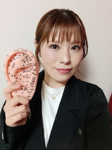 今、大人気！話題の「耳つぼセラピスト講座」